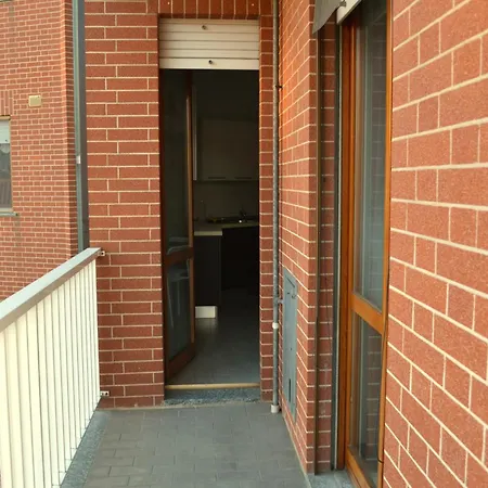 La Dolce - Con Parcheggio Privato Vicino Al Centro E All'ospedale Apartament *