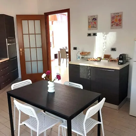 La Dolce - Con Parcheggio Privato Vicino Al Centro E All'ospedale Apartament Asti