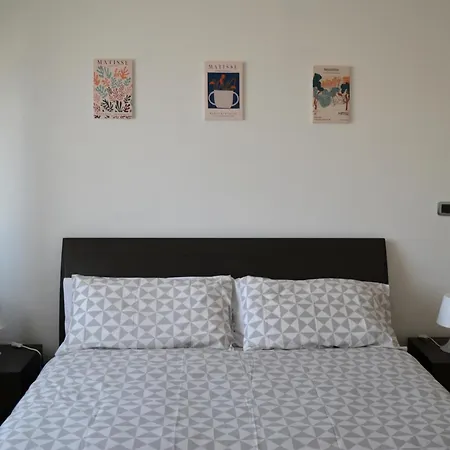 Apartament La Dolce - Con Parcheggio Privato Vicino Al Centro E All'ospedale Asti