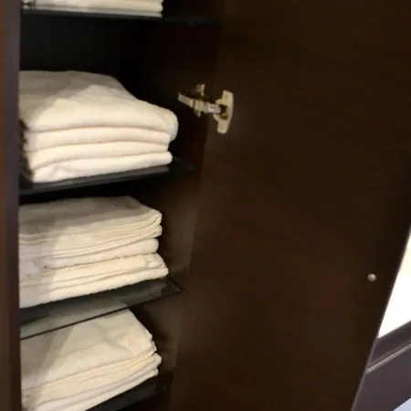 Apartment La Dolce - Con Parcheggio Privato Vicino Al Centro E All'ospedale Asti